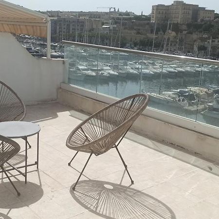 Amazing Sea View Penthouse Near Valletta Мсида Экстерьер фото