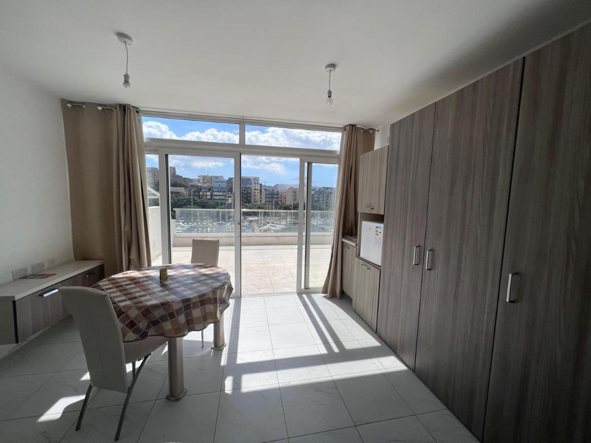 Amazing Sea View Penthouse Near Valletta Мсида Экстерьер фото